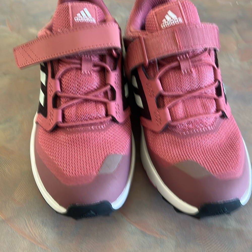 Girl’s Adidas Tennis Shoes